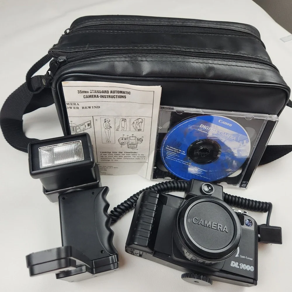 Canon DL1000 35mm Automatic Camera with Flash Carrying Case‎ CD Parts Only